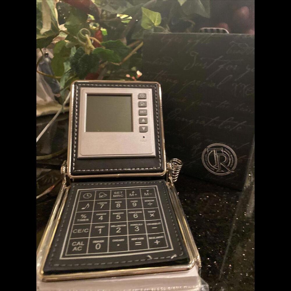 šThings Remembered Desk Clock Note pad NEW - Picture 1 of 3